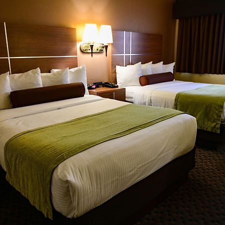 Best Western Plus Shamrock Inn & Suites Esterno foto