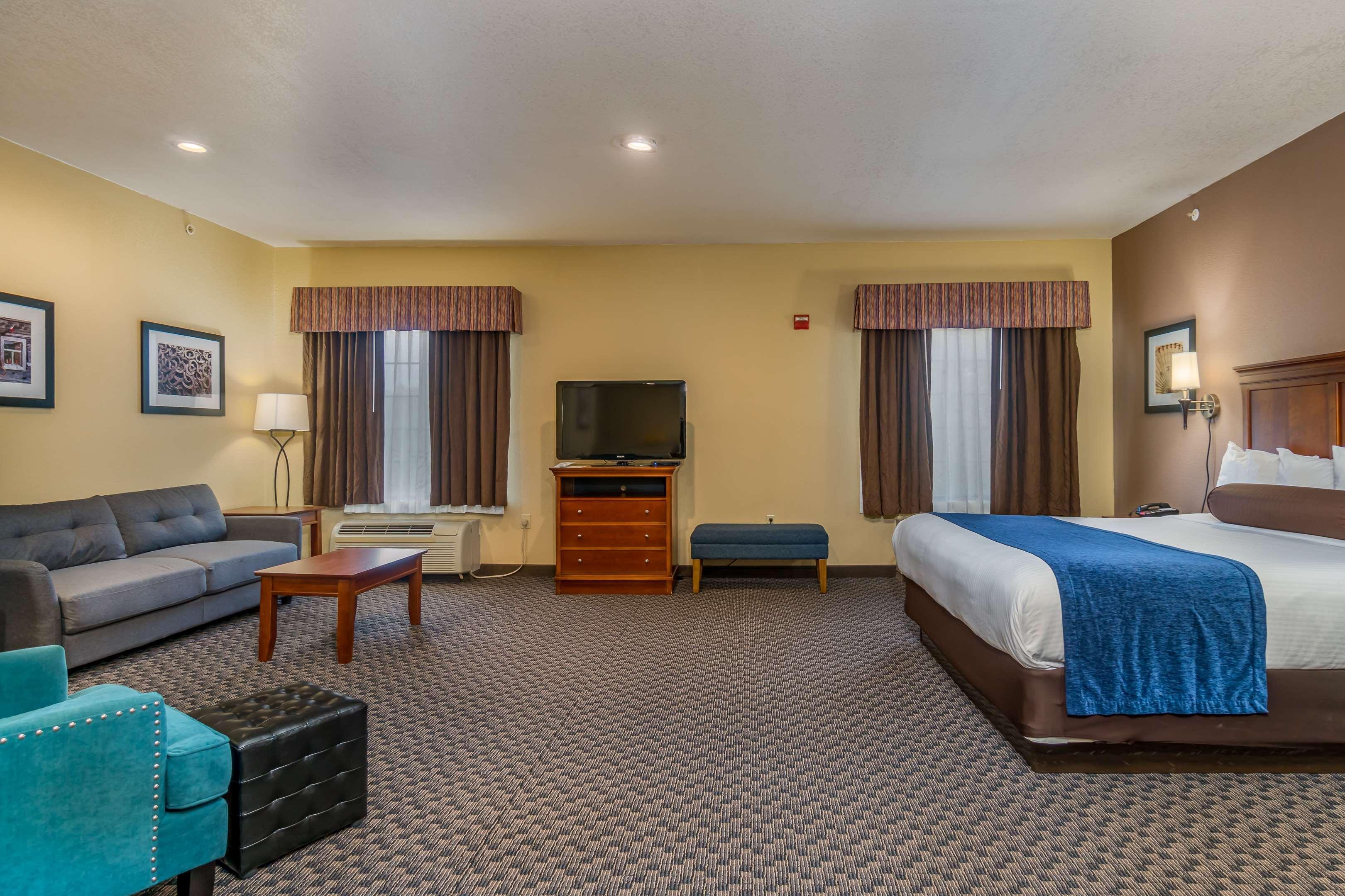 Best Western Plus Shamrock Inn & Suites Esterno foto