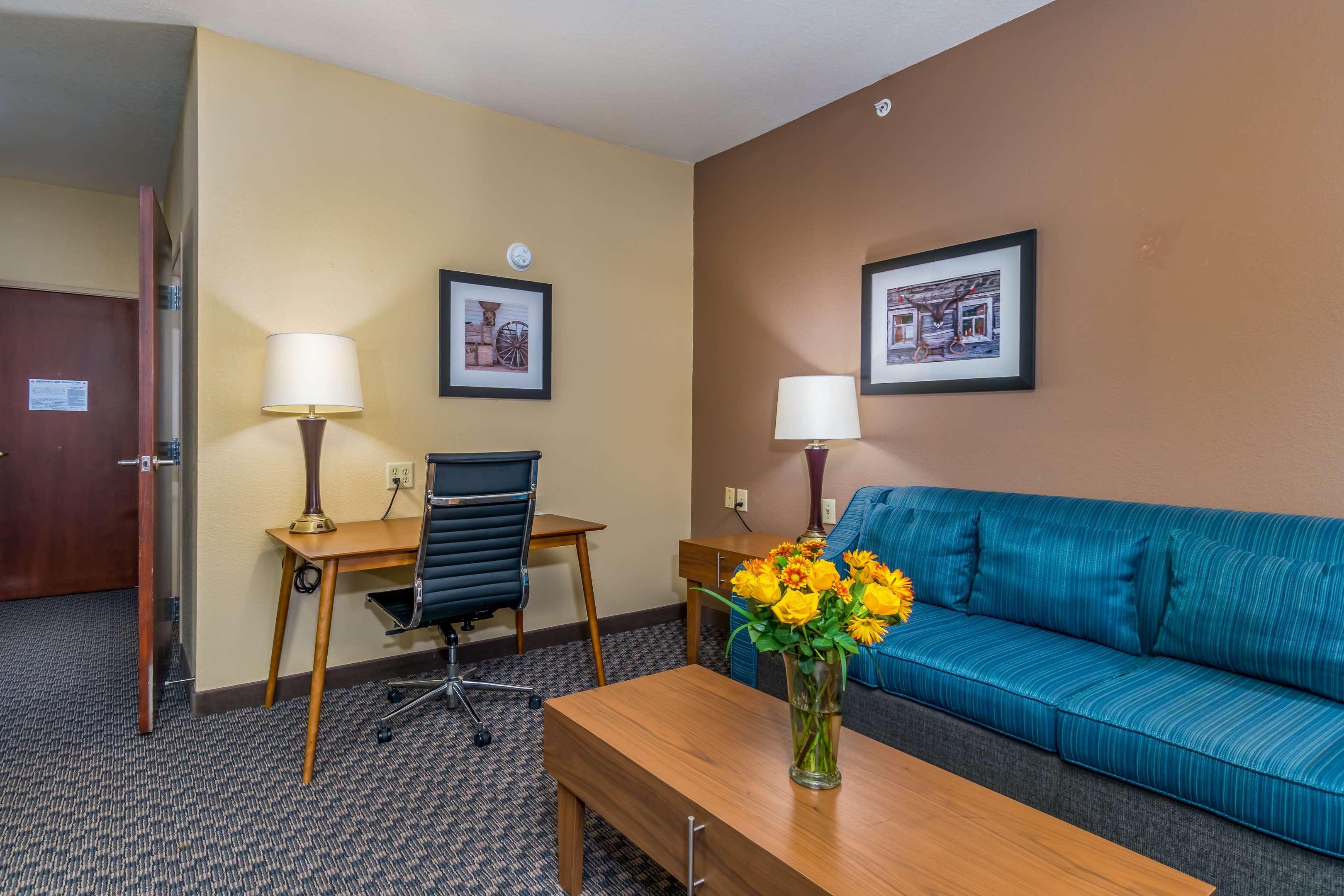 Best Western Plus Shamrock Inn & Suites Esterno foto