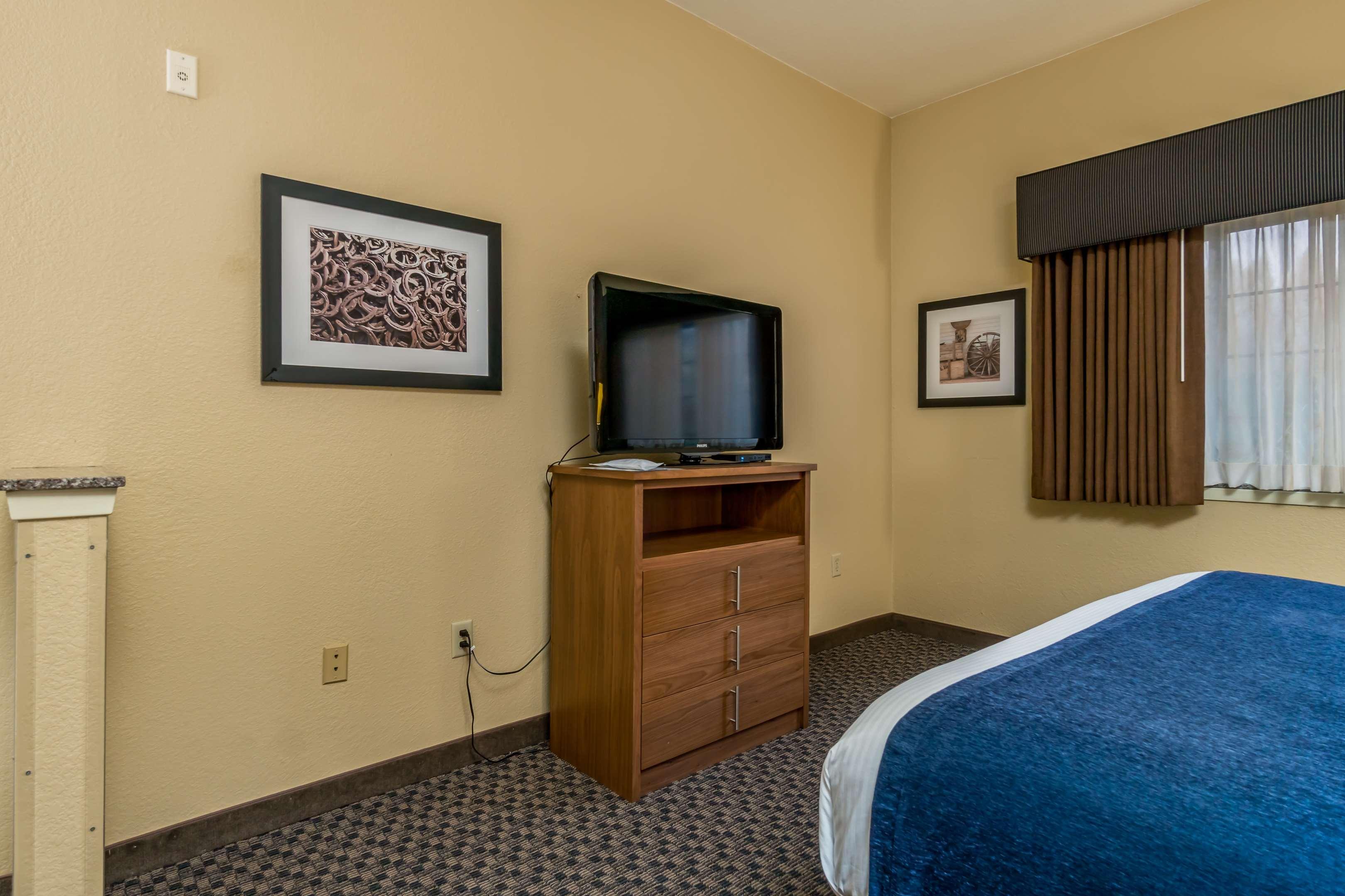 Best Western Plus Shamrock Inn & Suites Esterno foto