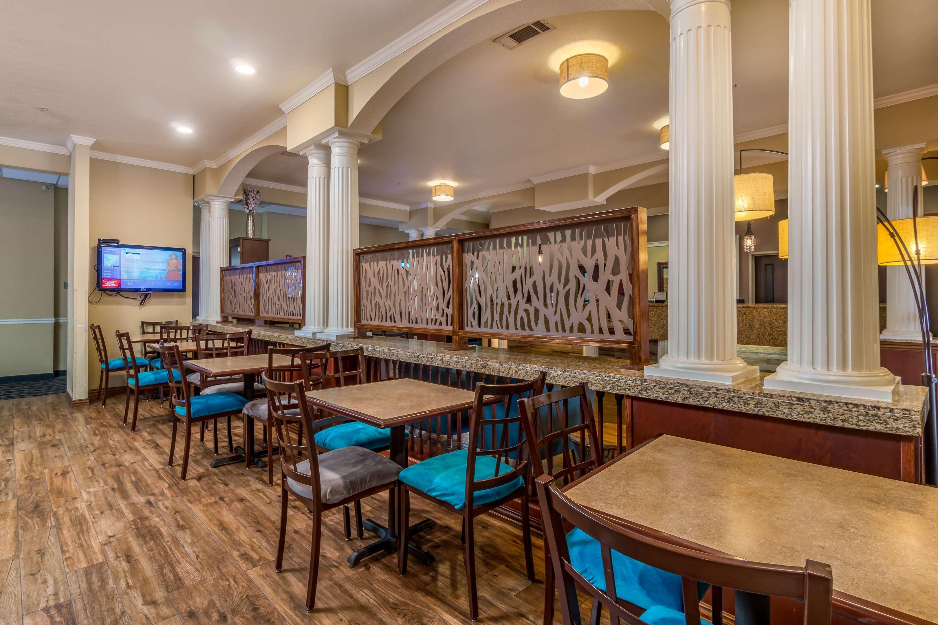 Best Western Plus Shamrock Inn & Suites Esterno foto